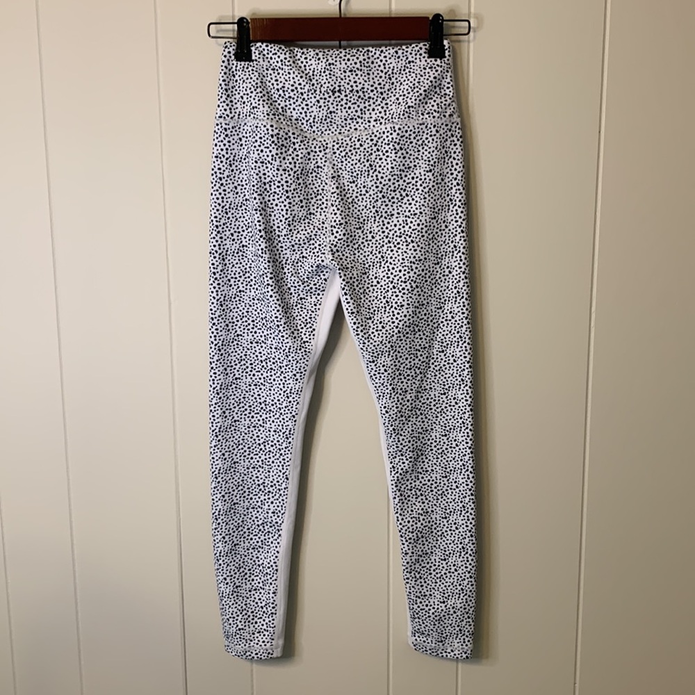 ALLFENIX Montana 7/8 Legging Size Small - Picture 6 of 7